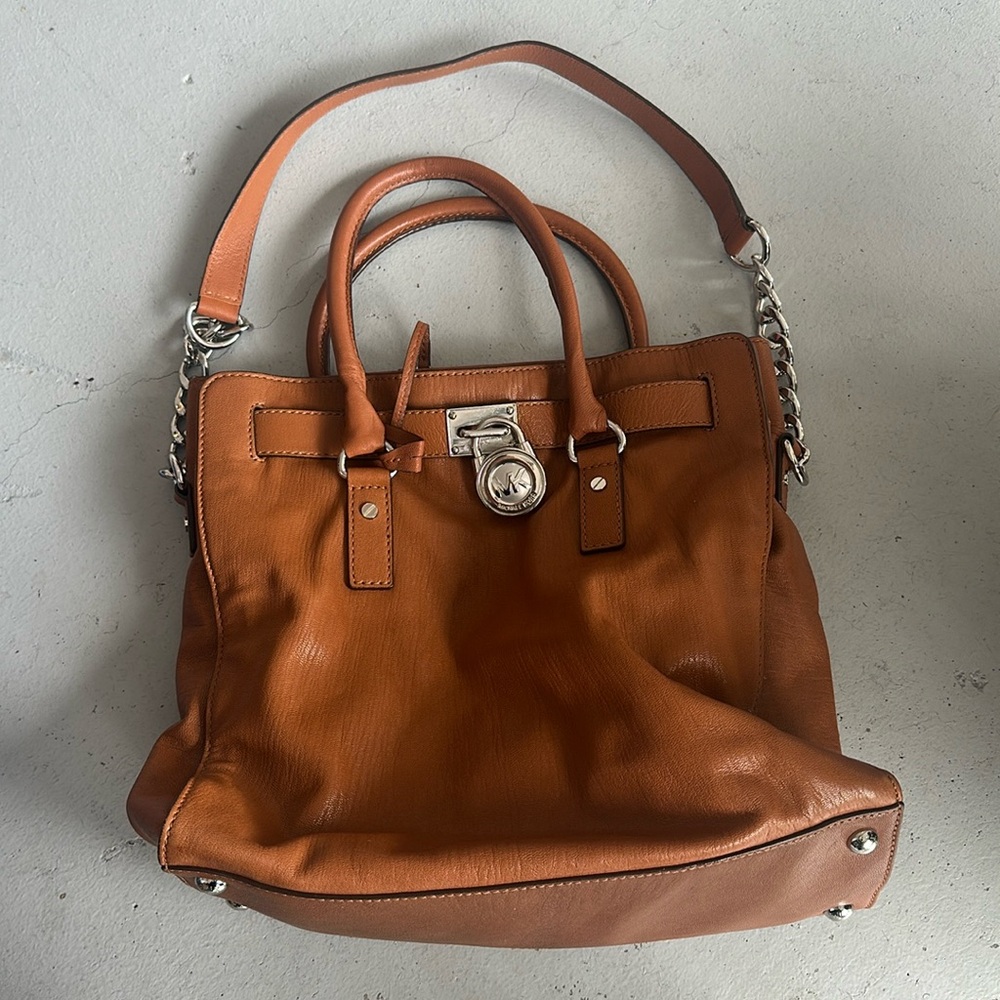 Tan Michael Kors shoulder bag